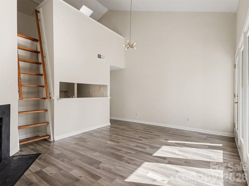 306 Cedar St #10, Charlotte, NC 28202