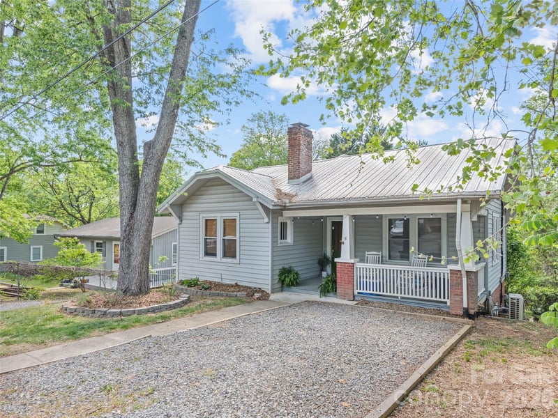 5 Main St, Asheville, NC 28803