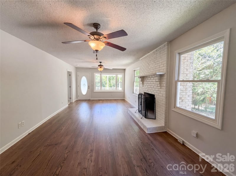 411 Ewing Dr, Belmont, NC 28012
