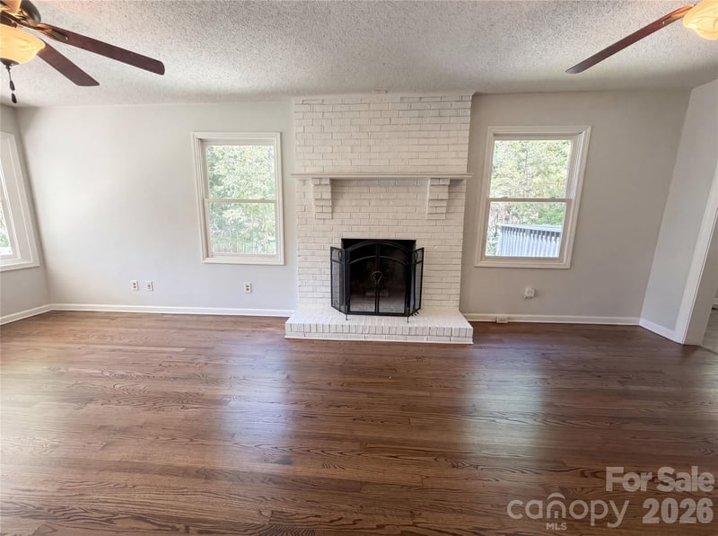 411 Ewing Dr, Belmont, NC 28012