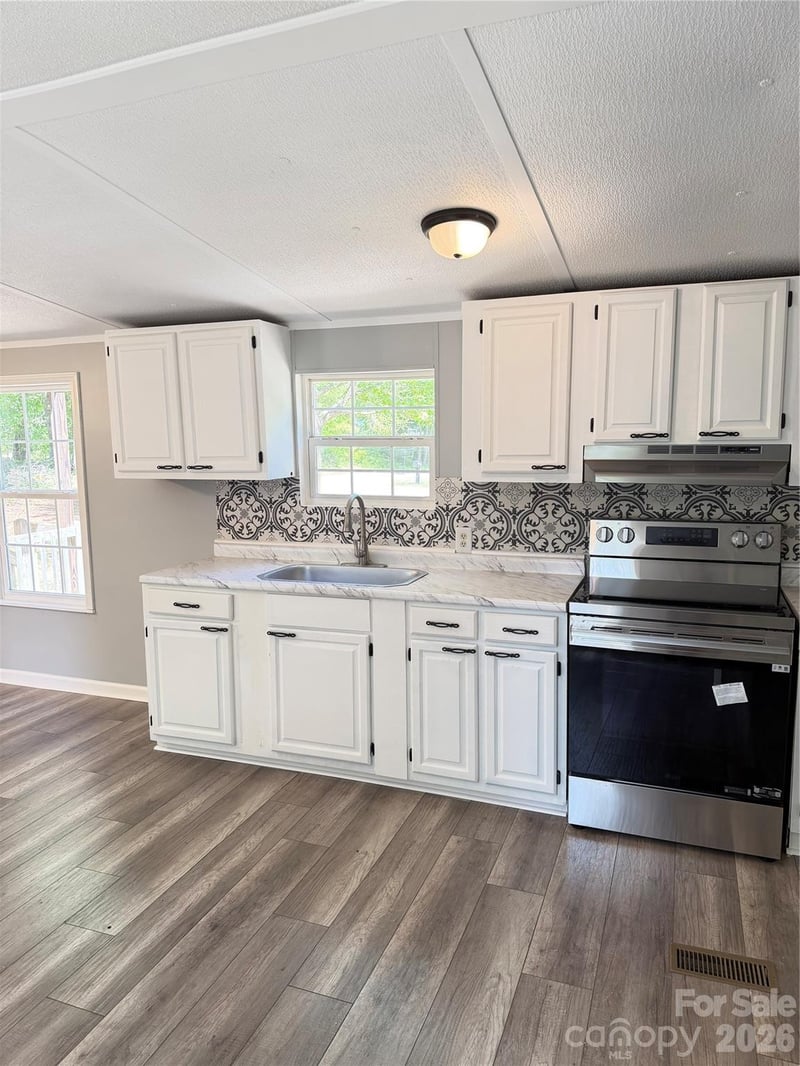 110 Tulip Tree Ct, Statesville, NC 28677