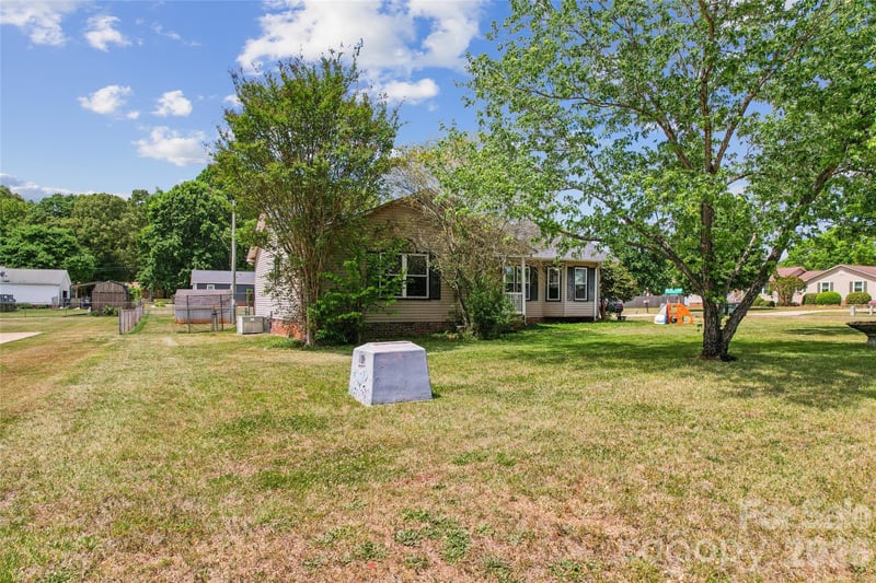 120 Chapel Ct, Salisbury, NC 28147