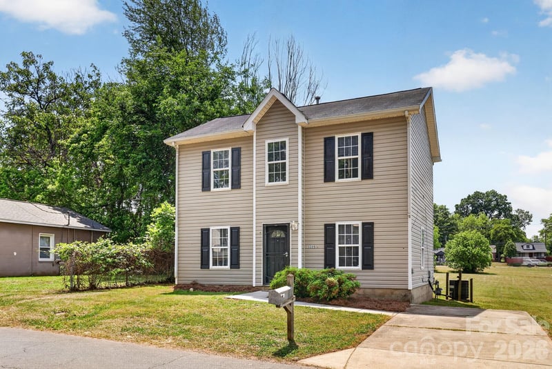 3335 Avalon Ave, Charlotte, NC 28208