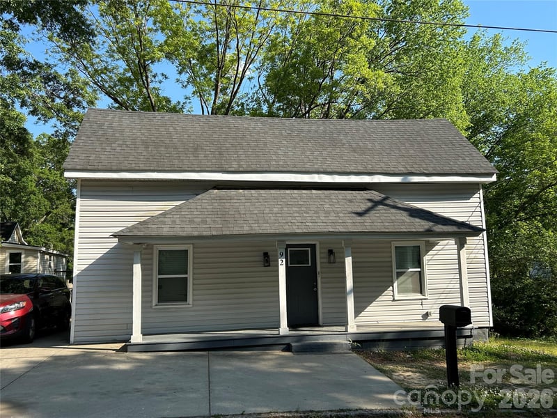 92 Saint Charles Ave, Concord, NC 28025