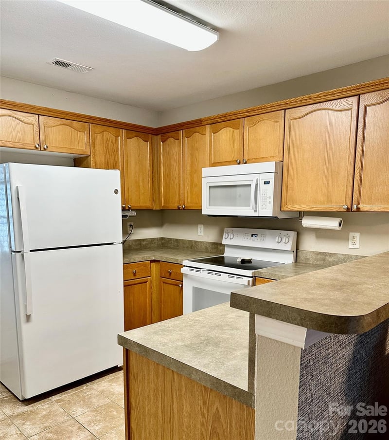 2027 Shady Pond Dr #174, Clover, SC 29710