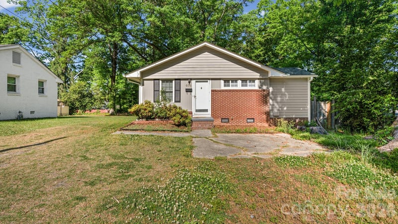 605 Park Ter, Gastonia, NC 28054