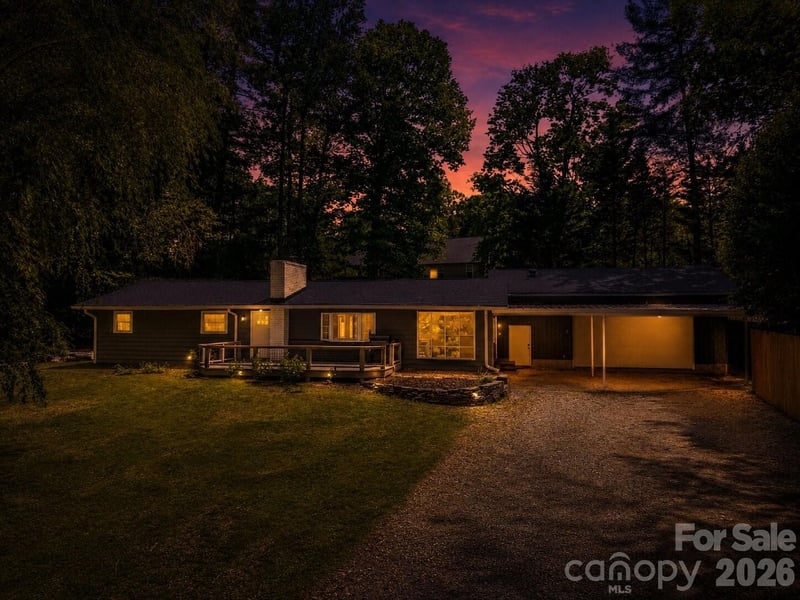 35 Timberview Dr, Arden, NC 28704