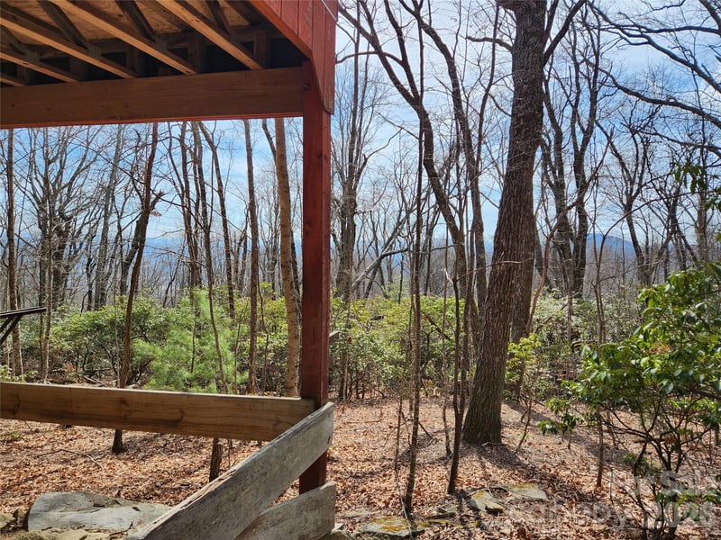 929 Pine Ridge Rd, Hendersonville, NC 28792