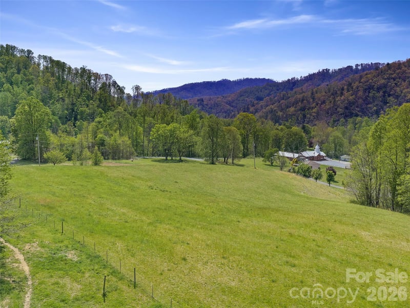 Odoms Chapel Rd, Bakersville, NC 28705