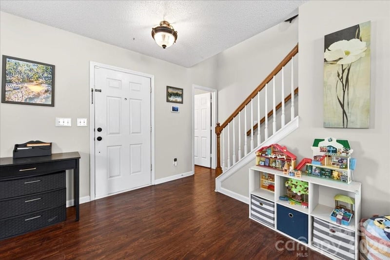 10611 Bedlington Rd, Charlotte, NC 28278