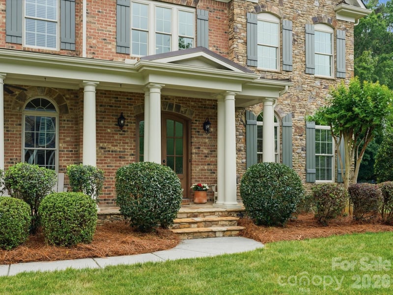 1003 Desborough Dr, Matthews, NC 28104
