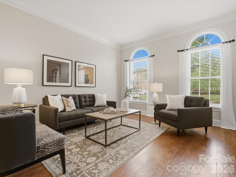1003 Desborough Dr, Matthews, NC 28104
