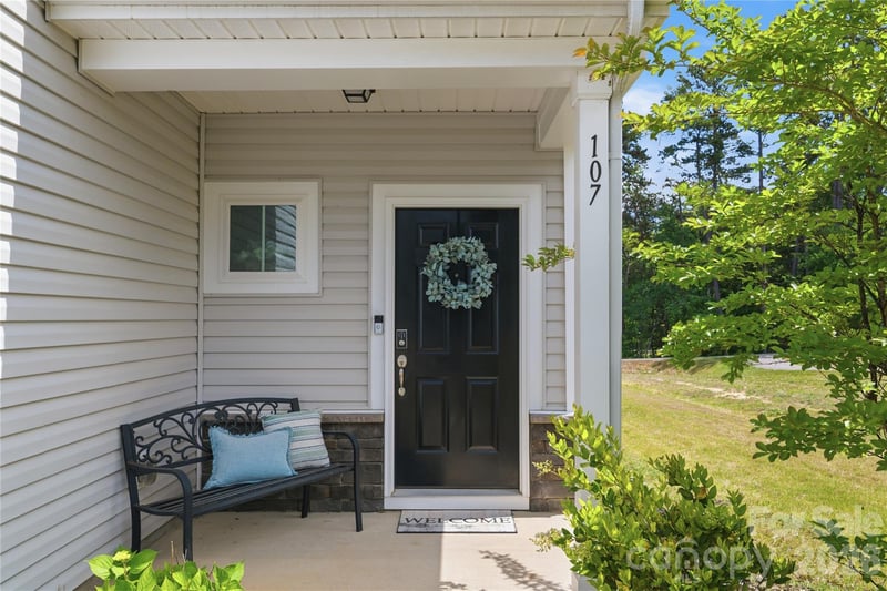 107 Mercer St, Mooresville, NC 28115