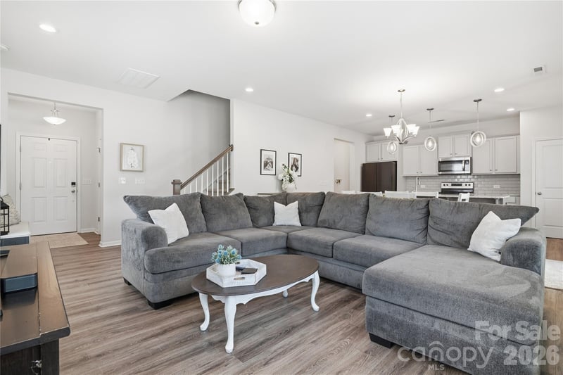 107 Mercer St, Mooresville, NC 28115