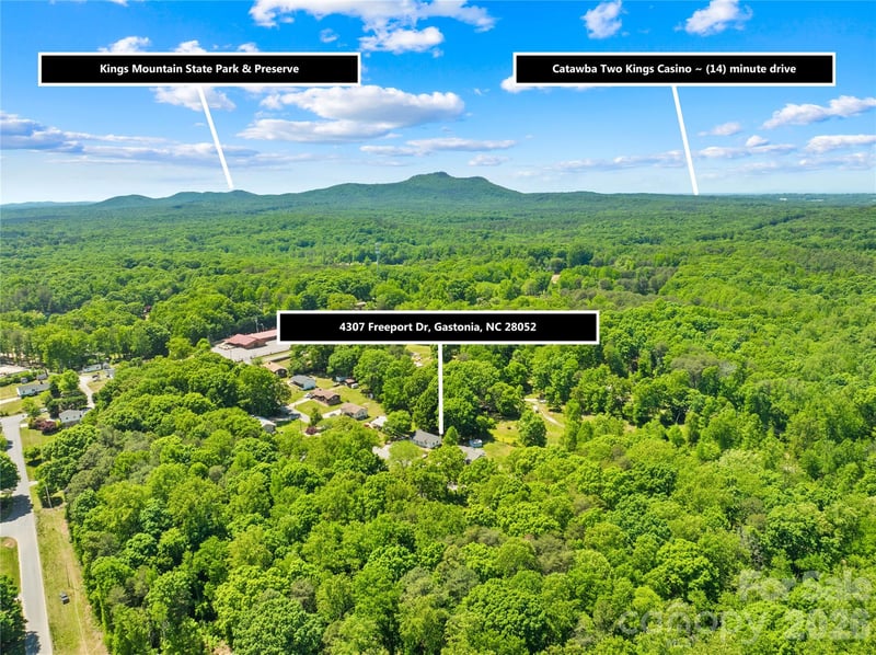 4307 Freeport Dr, Gastonia, NC 28052