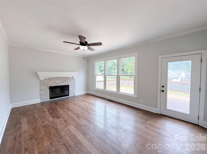2496 Lake Shore Rd, Denver, NC 28037