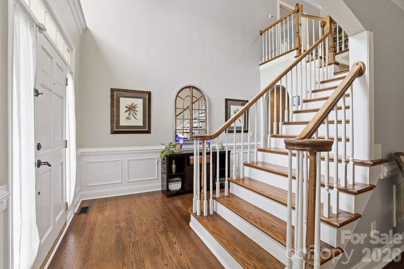 239 Sardis Pointe Rd, Matthews, NC 28105