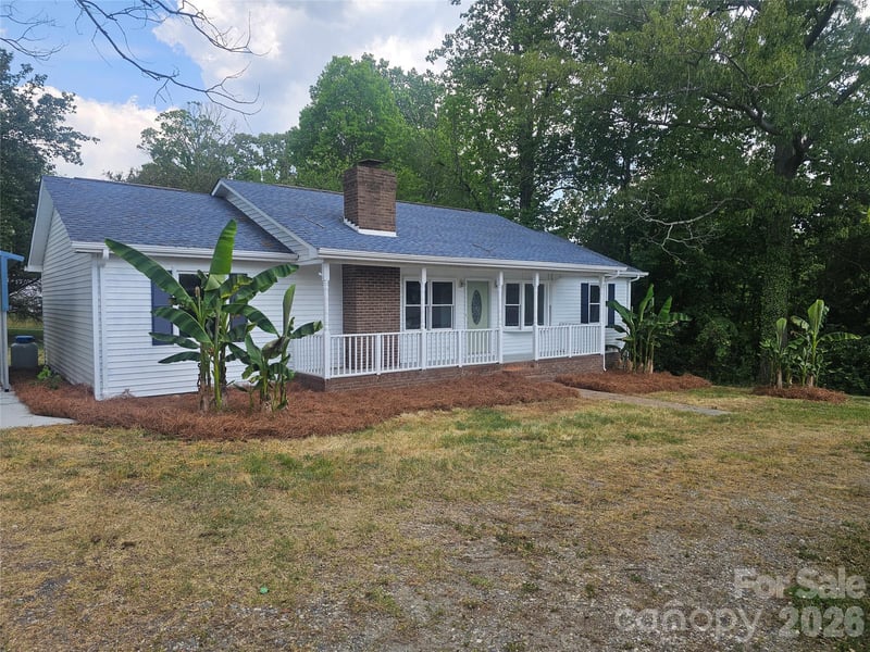 315 Maine Ave, Bessemer City, NC 28016