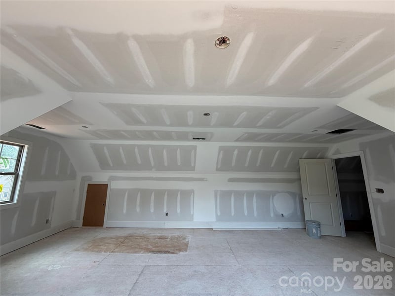 5977 Tipperary Dr, Denver, NC 28037