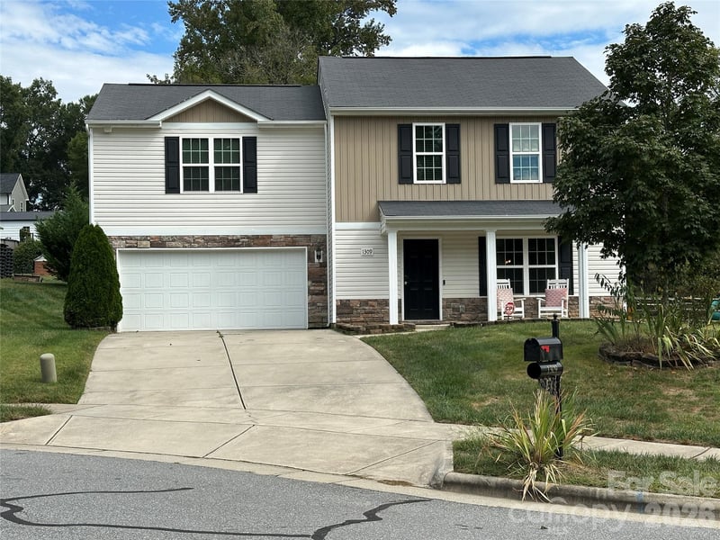 1309 Red Birch Pl, Kannapolis, NC 28081