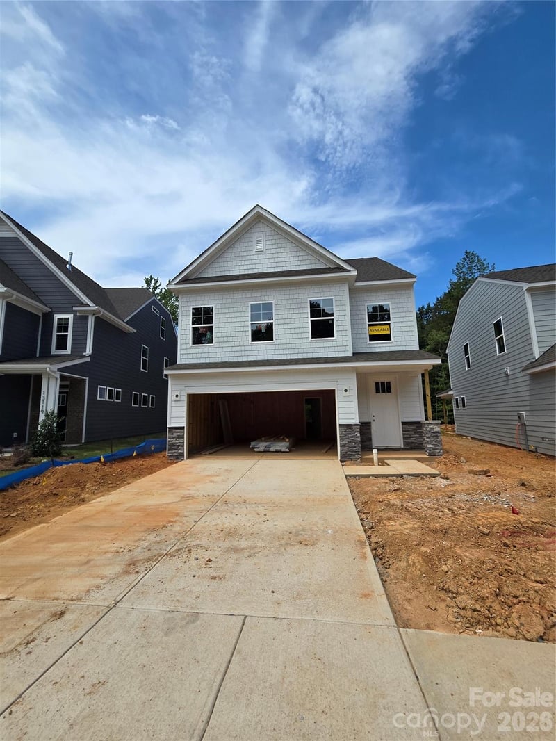 13123 Foxberry Rd, Charlotte, NC 28213