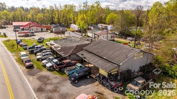 1611 Old Spartanburg Rd, Hendersonville, NC 28792