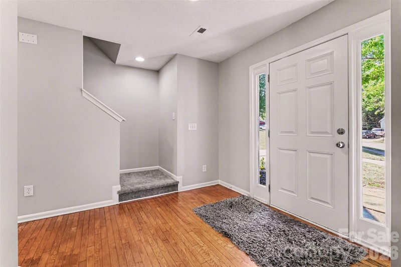 11121 Nolet Ct, Charlotte, NC 28215
