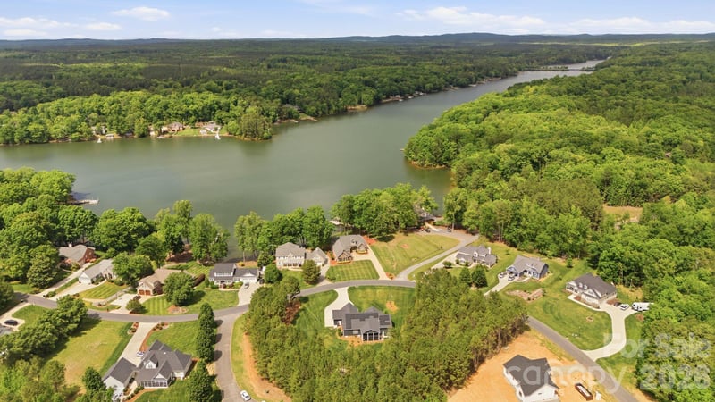 314 Potters Ldg, Denton, NC 27239