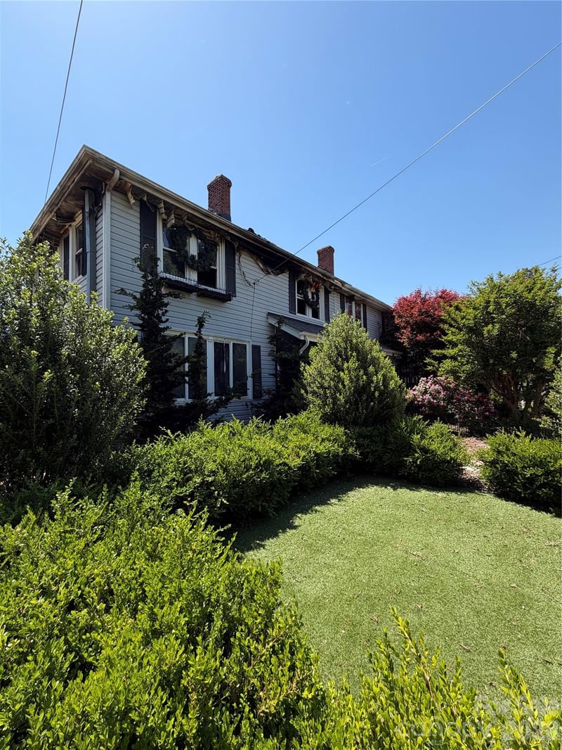 85 Falls Rd, Badin, NC 28009
