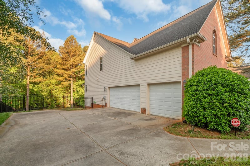 124 Whiterock Dr #58, Mount Holly, NC 28120