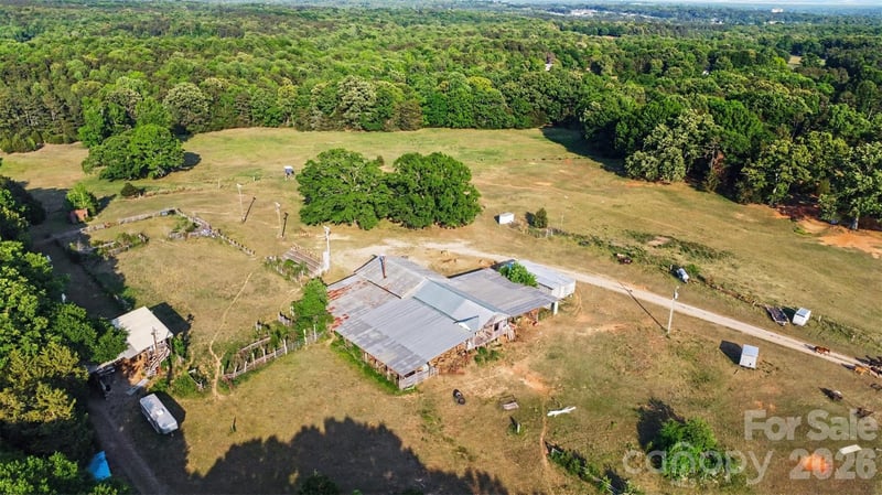 1504 Cedar Pines Lake Rd, Lancaster, SC 29720