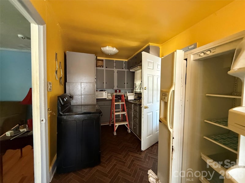 6410 Rockwell Blvd, Charlotte, NC 28269
