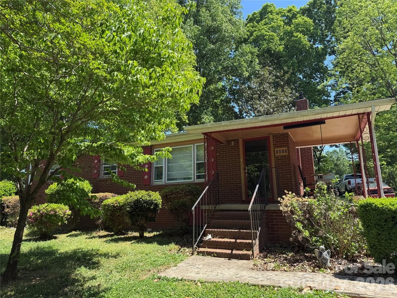6410 Rockwell Blvd, Charlotte, NC 28269