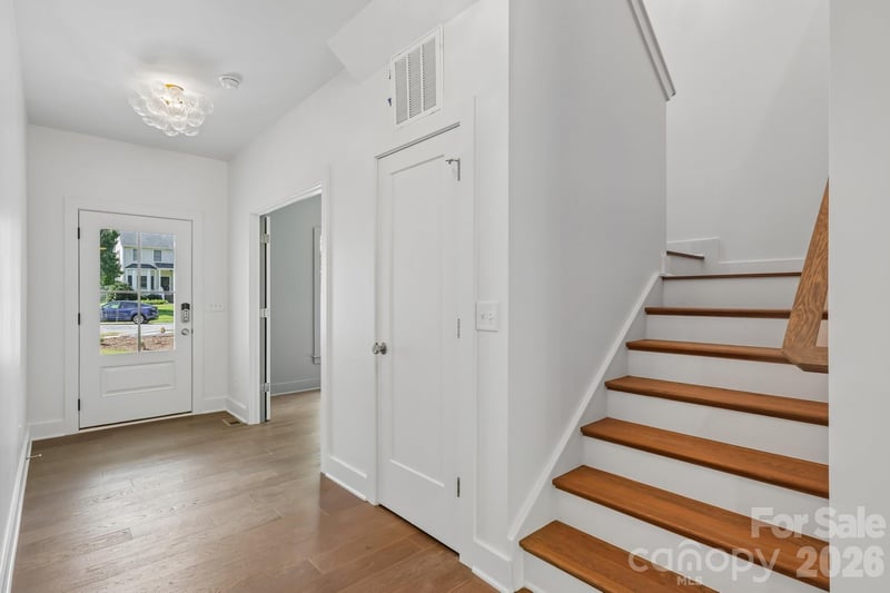2311 Chateau Ct, Matthews, NC 28105