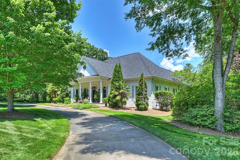 3747 Moorland Dr, Charlotte, NC 28226