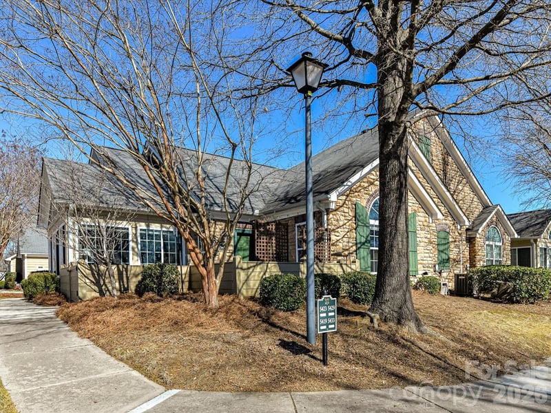 5433 Prosperity View Dr, Charlotte, NC 28269
