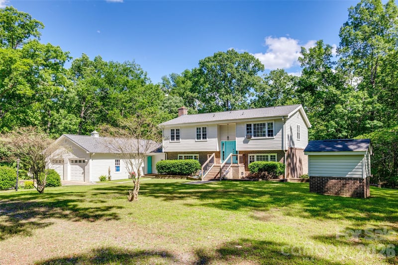 679 Fairforest Rd, Chester, SC 29706