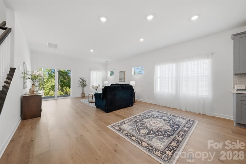 2082 Sunflower Cir, Newton, NC 28658