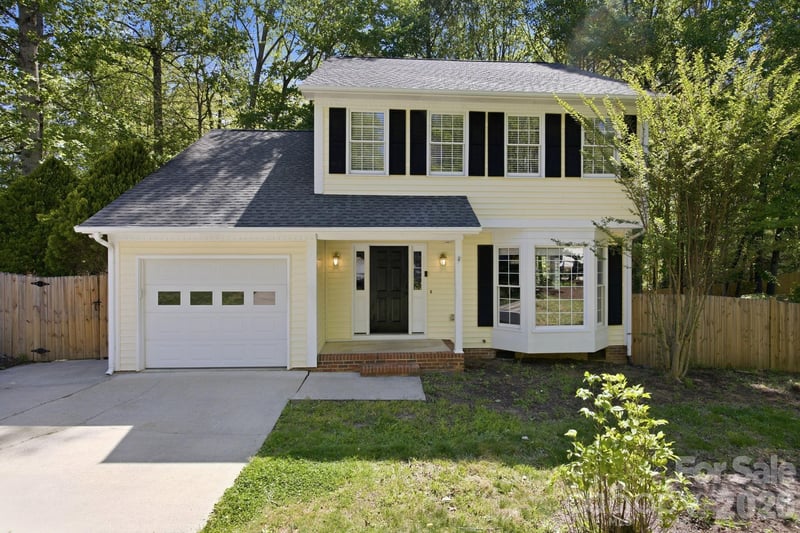 110 Southwick Ct, Fletcher, NC 28732