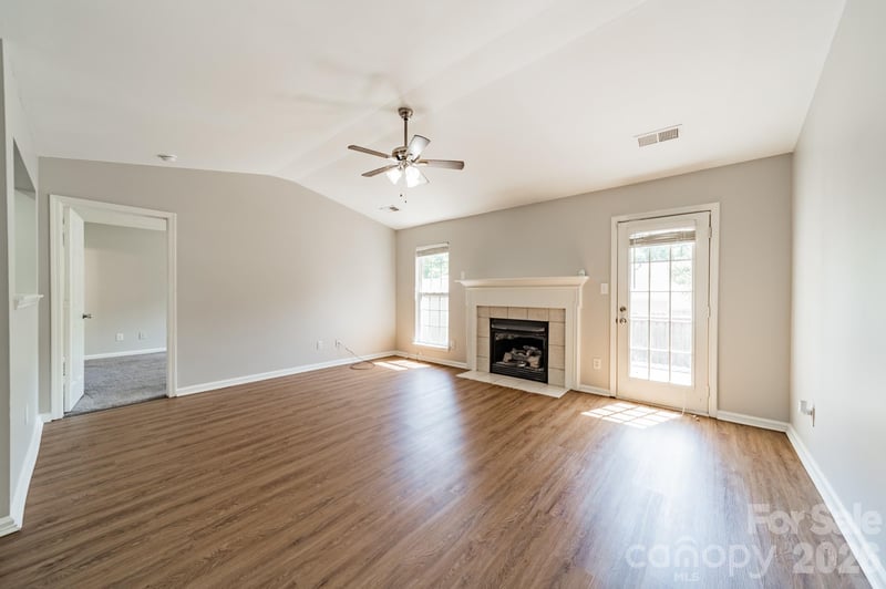 134 Chere Helen Dr, Mooresville, NC 28115
