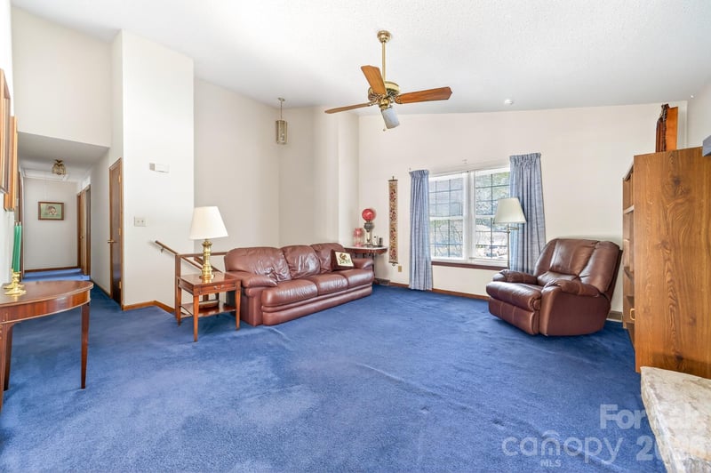 10730 Coachman Cir, Charlotte, NC 28277