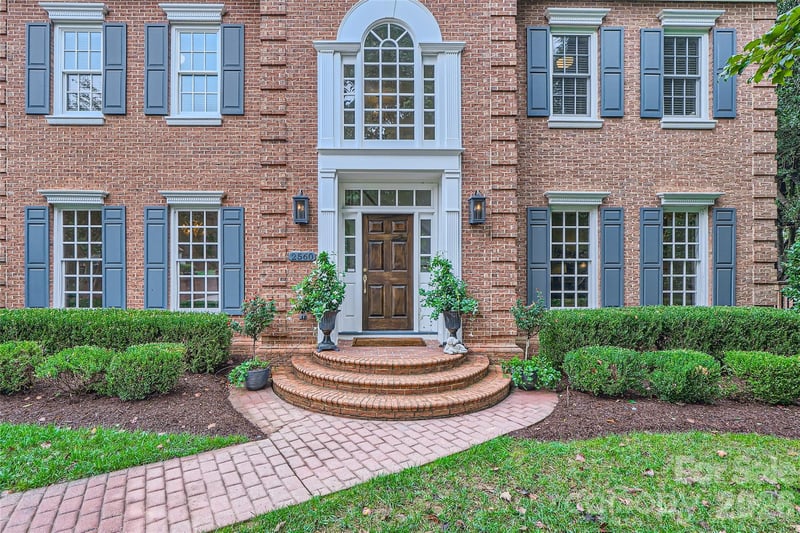 2560 Morrocroft Ln, Charlotte, NC 28211