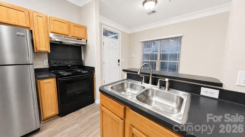 6525 Quarterbridge Ln, Charlotte, NC 28262