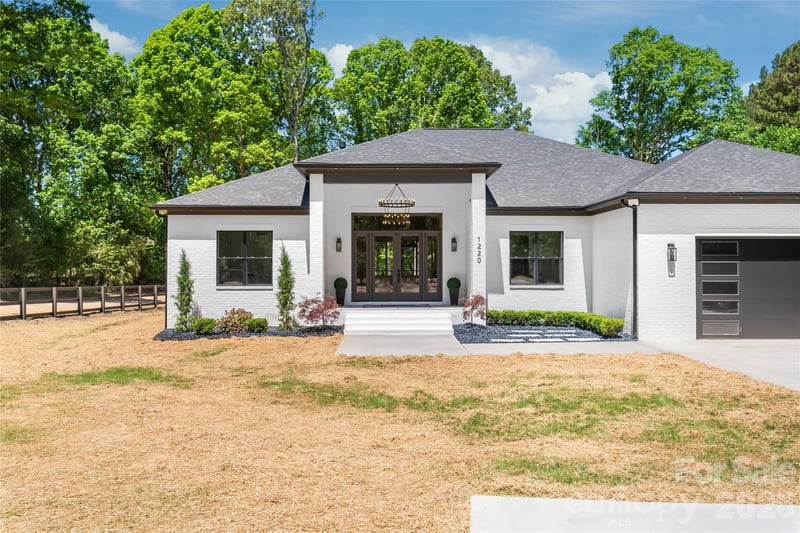 1220 Cuthbertson Rd, Waxhaw, NC 28173
