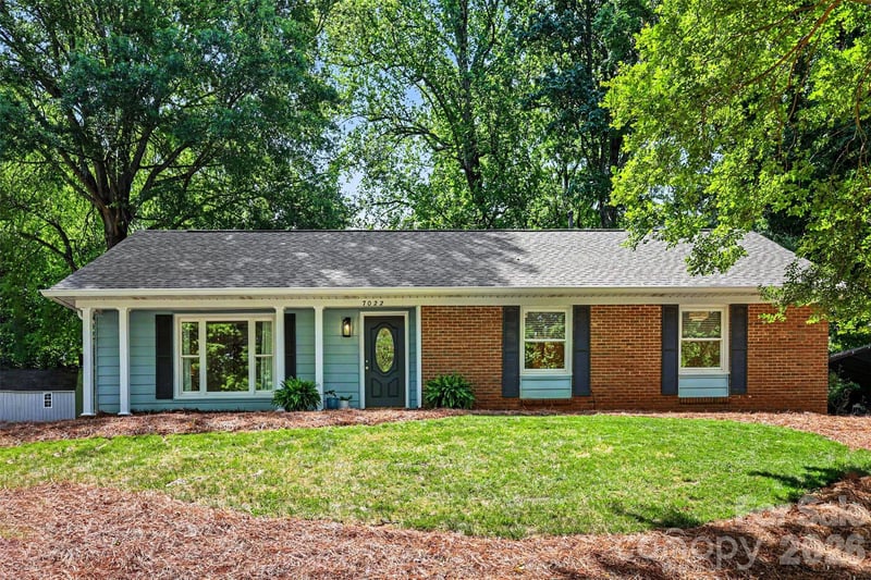 7022 Ludwig Dr, Charlotte, NC 28215