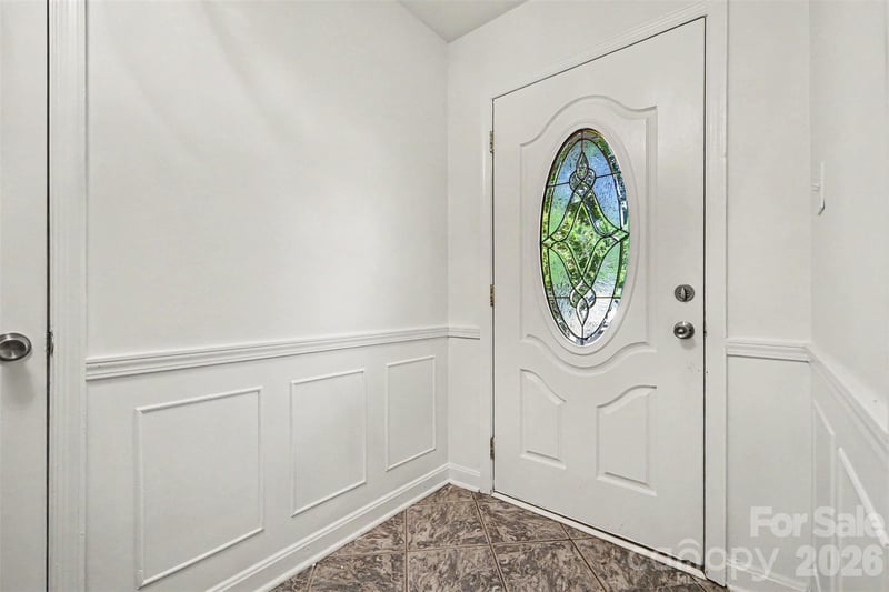 7022 Ludwig Dr, Charlotte, NC 28215