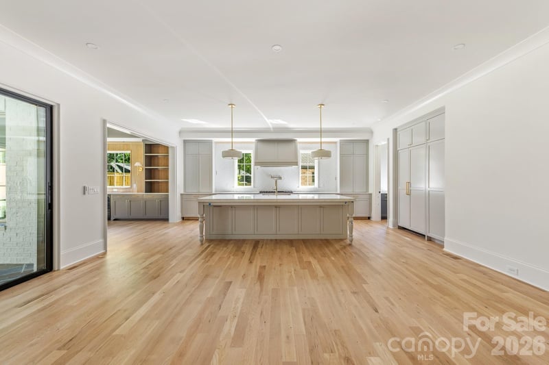 1024 Jefferson Dr, Charlotte, NC 28270