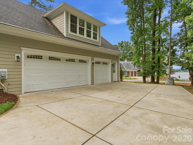 505 Stonemarker Rd, Mooresville, NC 28117
