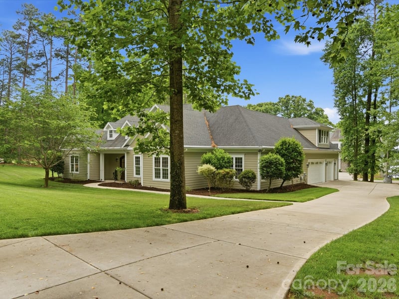 505 Stonemarker Rd, Mooresville, NC 28117