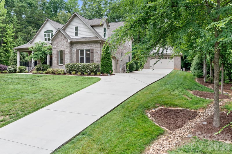 115 Buckingham Place Rd, Mooresville, NC 28115